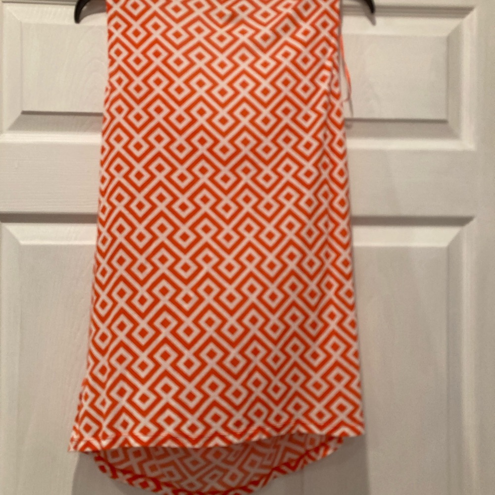 👙Michael Kors orange and white geometric print sleeveless top with a cowl neck 👙 - Picture 3 of 3